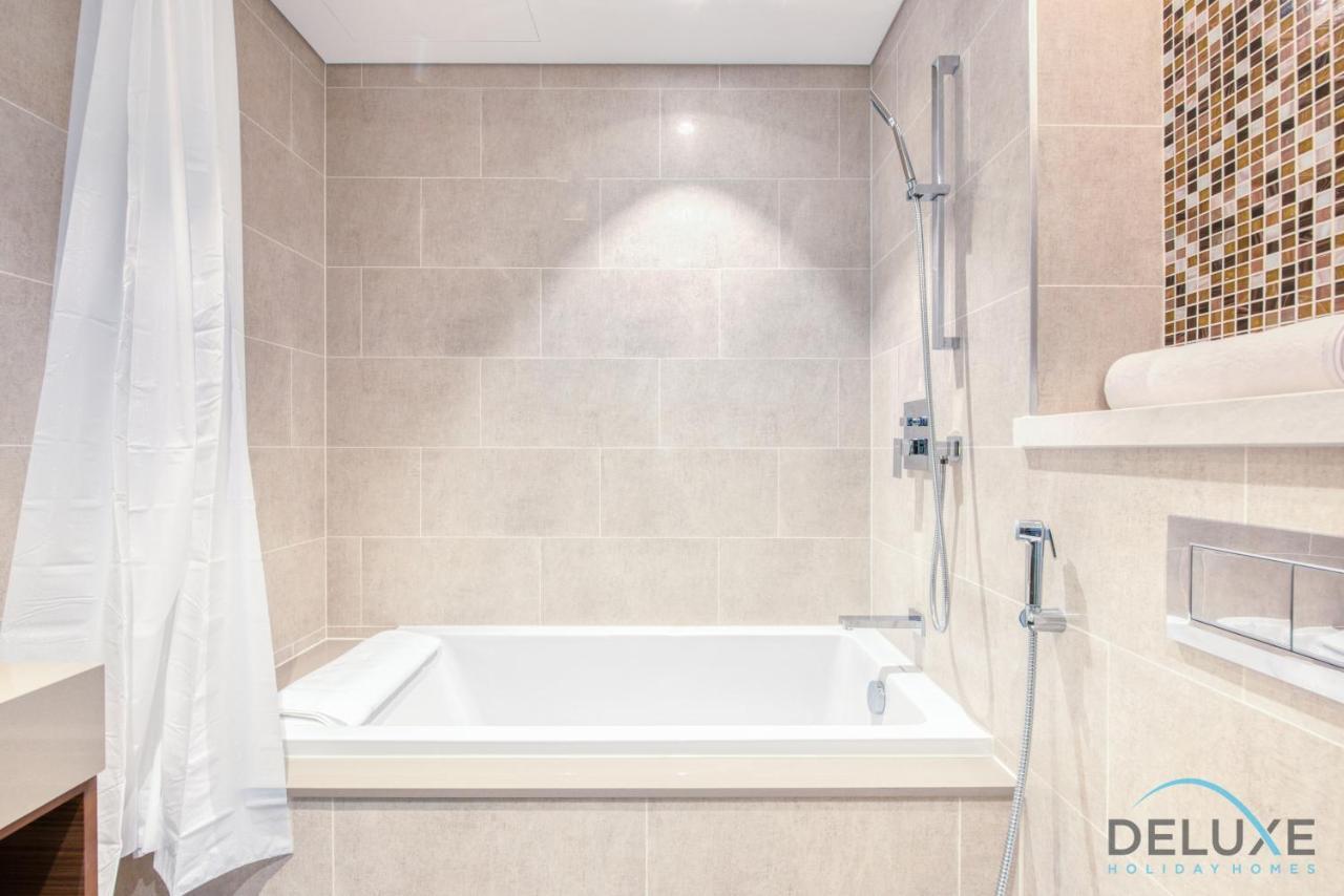 דובאי Notable 2Br At Sobha Hartland Greens Mbr City By Deluxe Holiday Homes מראה חיצוני תמונה